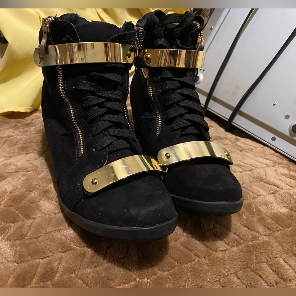 Forever high heel boots